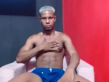 Gay sex chat with blackhornyx20 - camgaychat.com