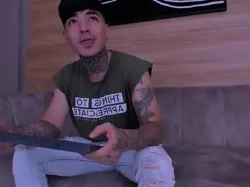 Gay sex chat with evan_hott - camgaychat.com - Spain