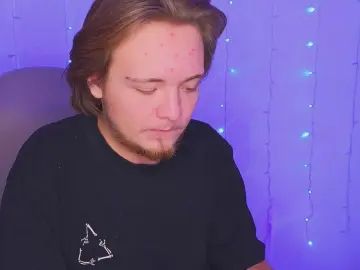 Gay sex chat with Nexxxusme - camgaychat.com - Britain