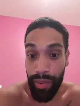 Gay sex chat with megaputinzn - camgaychat.com - Portugal