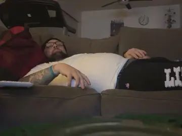 Gay sex chat with SmoothTactix - camgaychat.com - Britain