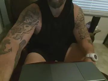 Gay sex chat with JTamO88 - camgaychat.com