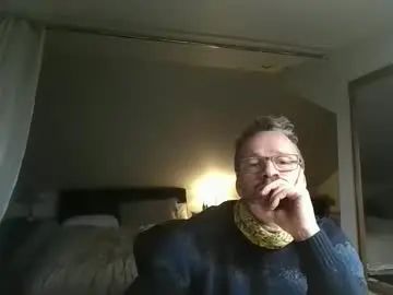 Gay sex chat with fusemonkeyboy - camgaychat.com - Britain