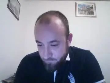 Gay sex chat with artom88 - camgaychat.com - Britain