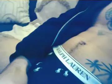 Gay sex chat with Natttippps - camgaychat.com - France