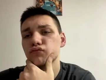 Gay sex chat with koba__ - camgaychat.com - Britain