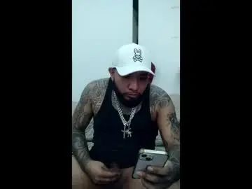 Gay sex chat with fernandoibarrapk - camgaychat.com - Britain