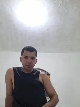 Gay sex chat with Luke_ferrari - camgaychat.com - Portugal