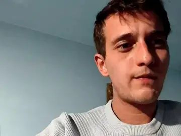 Gay sex chat with DirtyTwink97 - camgaychat.com - Italy