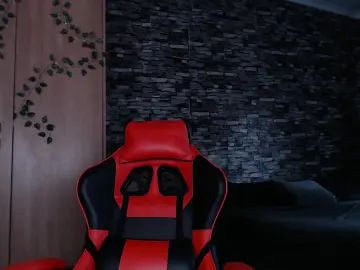 Gay sex chat with Blueeyeguy0 - camgaychat.com - Britain