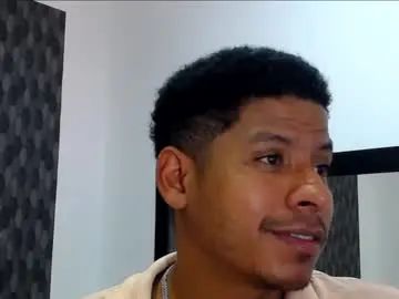 Gay sex chat with ricardo4_ - camgaychat.com - Spain