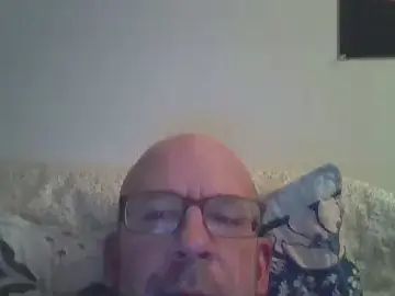 Gay sex chat with HeyYouNotYouYou - camgaychat.com - Britain