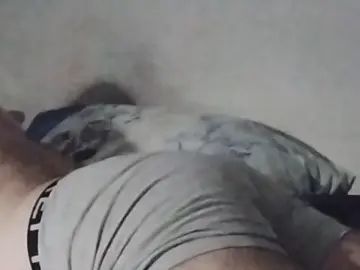 Gay sex chat with DGabriel_84 - camgaychat.com - Spain