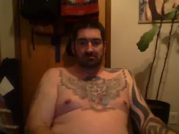 Gay sex chat with Cockspierced - camgaychat.com - Britain