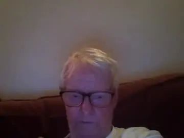 Gay sex chat with paulpaul1962 - camgaychat.com - Britain