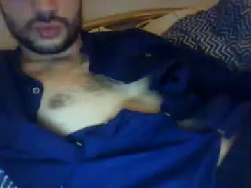 Gay sex chat with emrubii - camgaychat.com - France