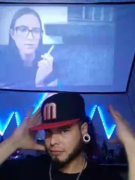 Gay sex chat with Destrollermx - camgaychat.com - Spain