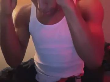 Gay sex chat with botorbat - camgaychat.com - Britain