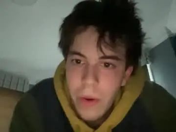 Gay sex chat with ihatethatcuteguy - camgaychat.com - Britain