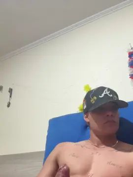 Gay sex chat with AsiaticoH77 - camgaychat.com - Spain