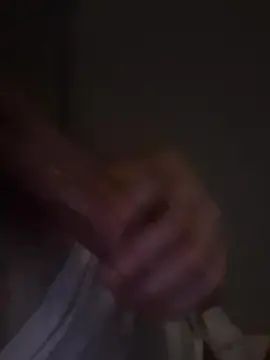 Gay sex chat with Tommygunn20 - camgaychat.com - Britain