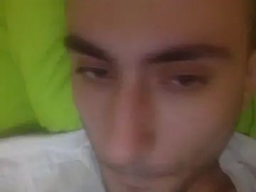 Gay sex chat with holla90 - camgaychat.com - Italy