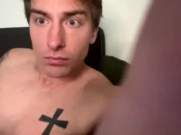 Gay sex chat with highvolatageusa - camgaychat.com - Britain