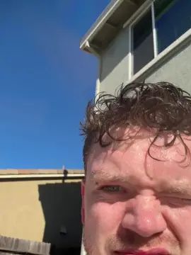 Gay sex chat with tonytoytiger - camgaychat.com - Britain