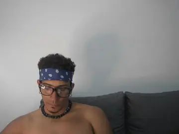 Gay sex chat with Penebrol - camgaychat.com - Britain