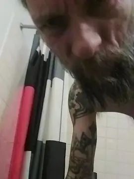 Gay sex chat with Inkeddaddie420 - camgaychat.com - Britain