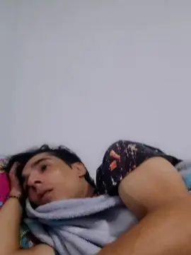 Gay sex chat with Jupiter_3333 - camgaychat.com - Spain