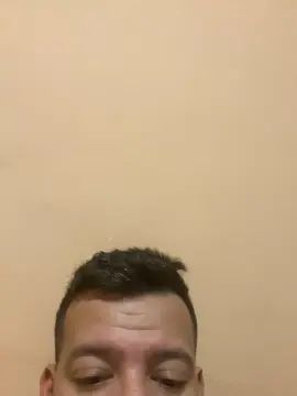 Gay sex chat with Santi2065 - camgaychat.com - Spain