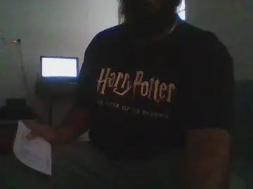 Gay sex chat with naddystudd771 - camgaychat.com - Britain