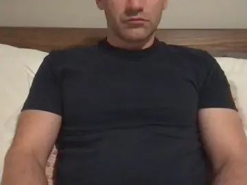 Gay sex chat with PlaySimonSays - camgaychat.com - Britain