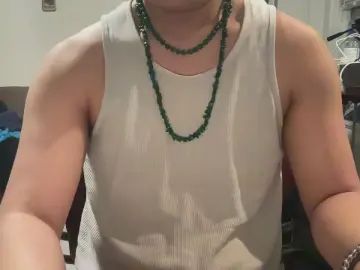 Gay sex chat with windtunnel - camgaychat.com - Britain