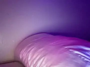 Gay sex chat with homeboyy_ - camgaychat.com - Britain