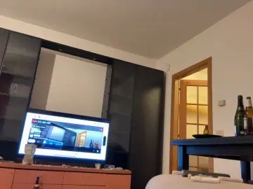 Gay sex chat with aussiecrys - camgaychat.com - Italy