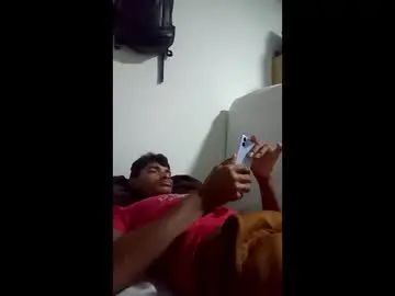 Gay sex chat with nelisson_ribeiro - camgaychat.com - Britain