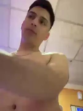 Gay sex chat with naelarg1 - camgaychat.com - Spain