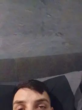 Gay sex chat with diddi18 - camgaychat.com - Italy