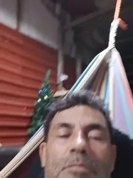 Gay sex chat with Pachato70 - camgaychat.com - Britain