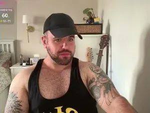 Gay sex chat with anipad - camgaychat.com - Britain