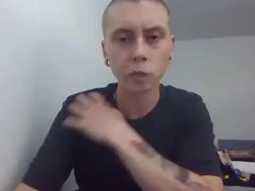 Gay sex chat with dog8myw33d - camgaychat.com - Britain