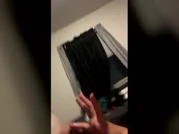 Gay sex chat with ayyo_kb - camgaychat.com - Britain