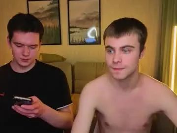 Gay sex chat with bonaqua_ - camgaychat.com - Britain
