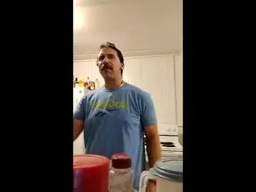 Gay sex chat with yxr91 - camgaychat.com - Britain