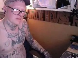 Gay sex chat with jayceespunn23 - camgaychat.com