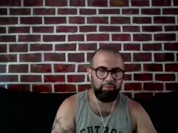 Gay sex chat with ReRatonero - camgaychat.com - Spain