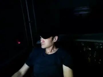 Gay sex chat with chedrb8 - camgaychat.com - Britain