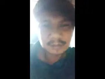 Gay sex chat with pongphat08123899 - camgaychat.com - Britain